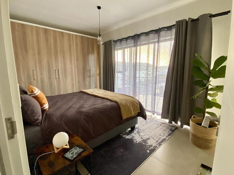 1 Bedroom Property for Sale in Sandown Western Cape